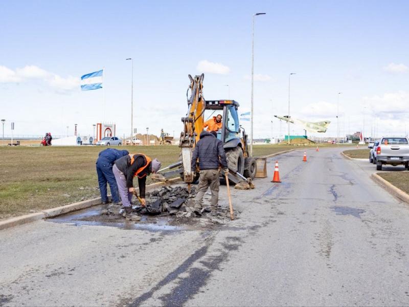 Comenz la obra de remediacin asfltica de la Av. Hroes de Malvinas 