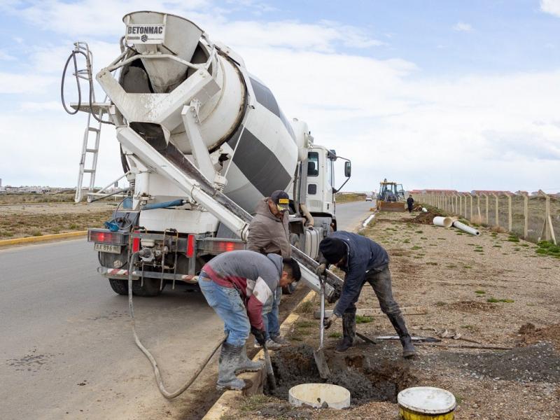 Continan los trabajos de alumbrado en la Avenida San Martn 