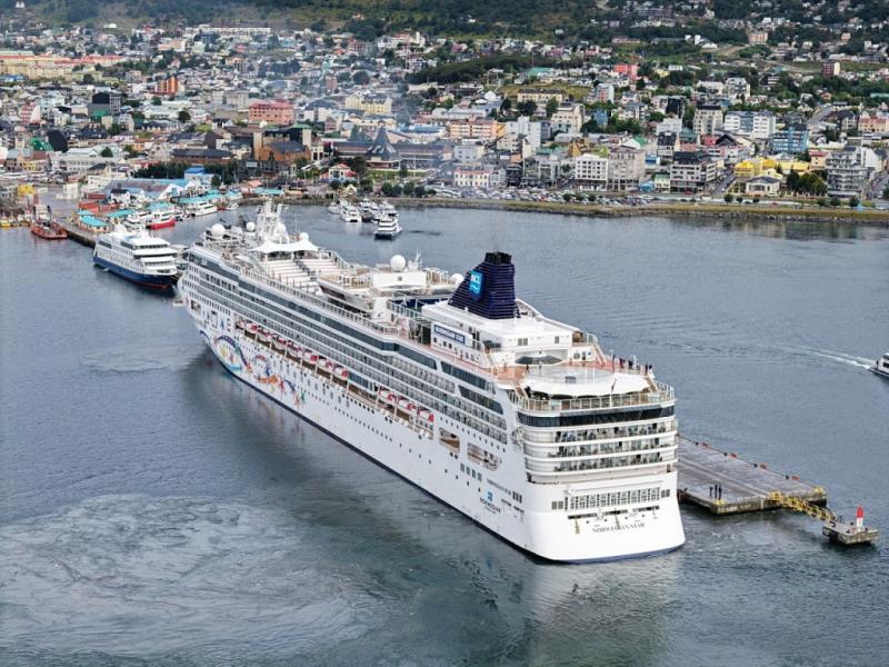 Hecho histrico para el turismo de cruceros en Tierra del Fuego 