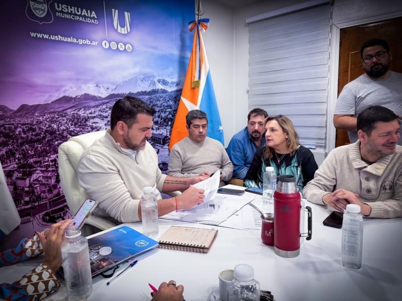 Walter Vuoto convocó de urgencia a su gabinete para analizar los alcances de las medidas anunciadas por Nación 