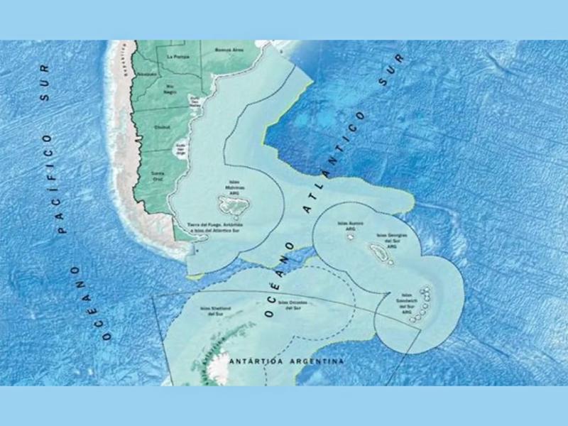 Tierra del Fuego, el Centro Geopoltico Olvidado: Crticas a la inaccin por la Soberana en Malvinas y la Defensa Martima