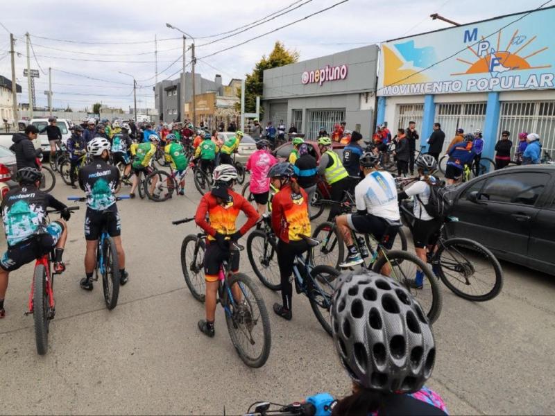 El MPF realiz� con gran �xito la Contrarreloj Solidaria en Parejas