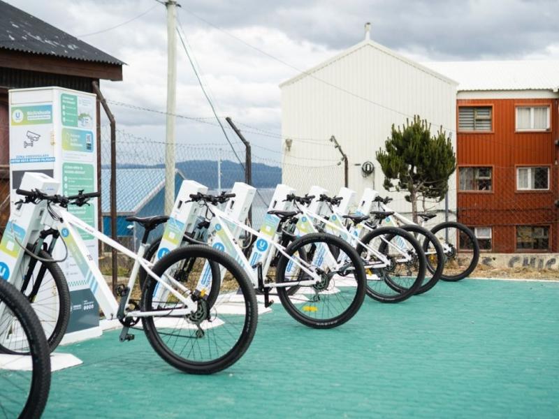 El Programa BiciUshuaia ya sum� una nueva estaci�n en Mirador de Los Andes 