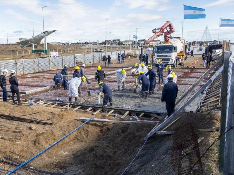 Avances en la obra de construcci�n del edificio permanente de la Carpa de la Dignidad