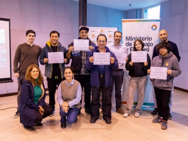 Nuevos pescadores y acuicultores artesanales certificados 