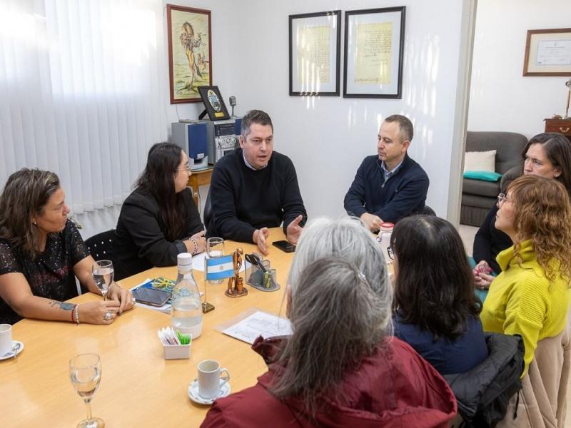 Martin P�rez mantuvo una reuni�n de trabajo con la Asociaci�n Civil de Jubilados Municipales 