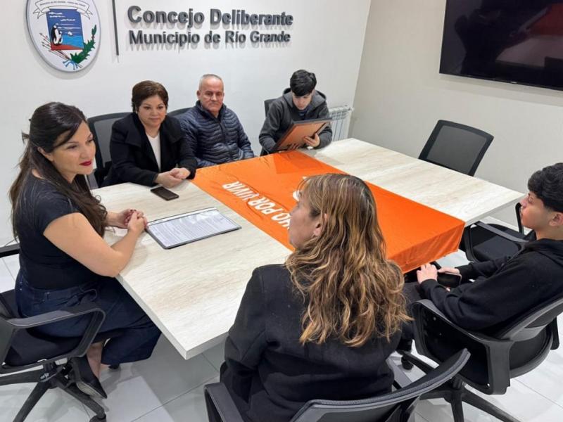 Zamora declar� de inter�s la 5� Marcha por la Prevenci�n del Suicidio