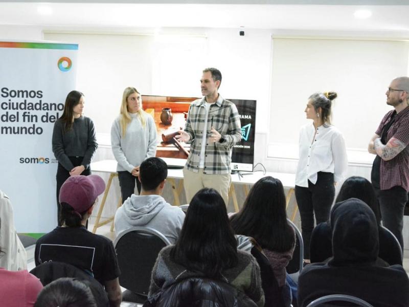 36 emprendimientos completaron la sexta edici�n de Emprender para Crecer 