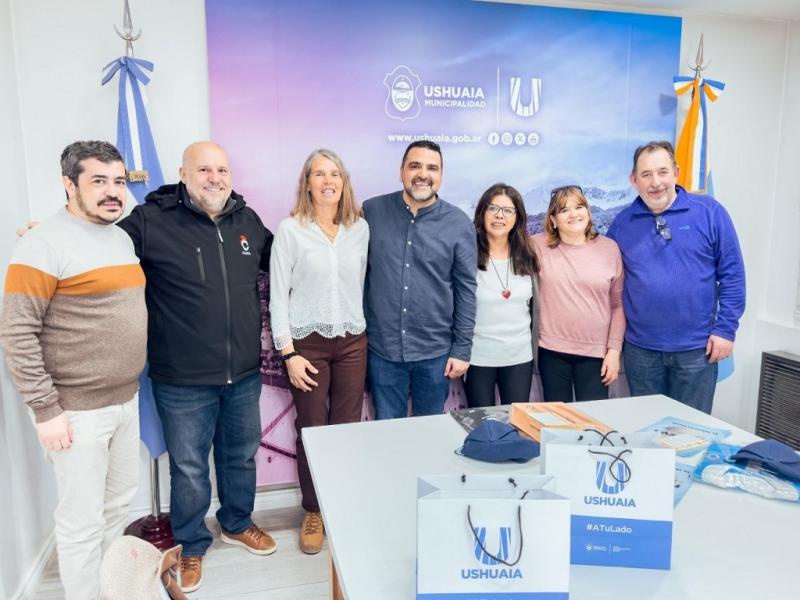 Vuoto recibi� a referentes del sector av�cola para analizar la producci�n en Tierra del Fuego