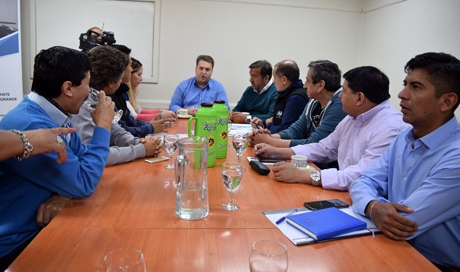 Hemos sido muy bien recibidos, como siempre, por parte de los Concejales, y hemos podido hablar sobre todos los temas y de cmo nos estamos organizando, dijo el Presidente del Centro de Veterano de Guerra de Malvinas, Ral Villafae. 