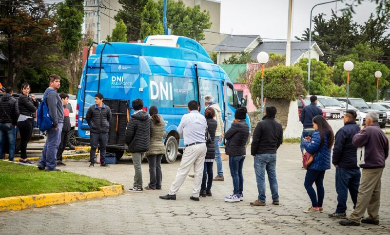 El horario de atencin ser por la maana de 9 a 13 horas y por la tarde de 15 a 19 horas. La documentacin llegar a los domicilios correspondientes en el lapso de 10 a 15 das hbiles.