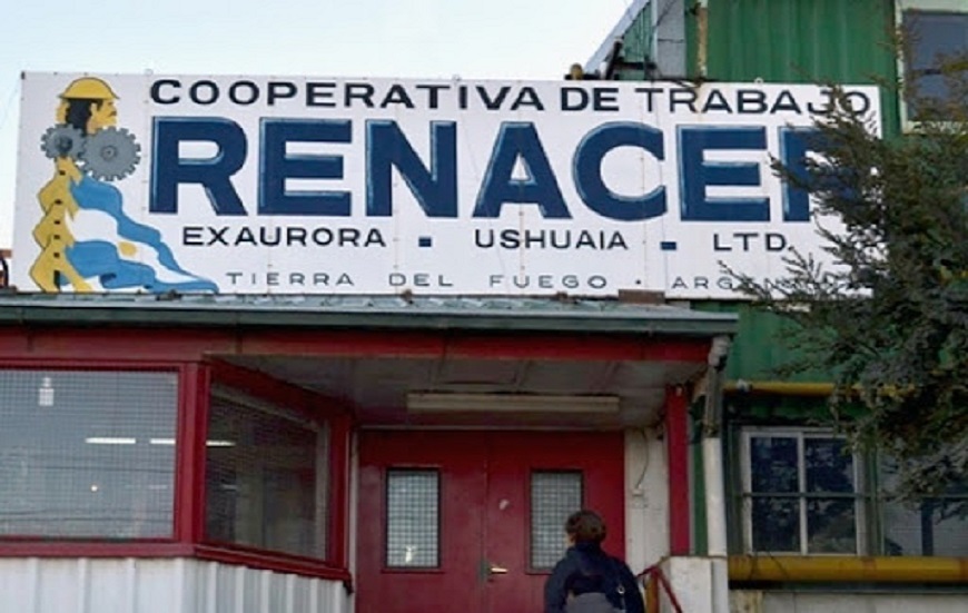 La disposicin determina que en esta primera etapa de funcionamiento, se crear una sede en la ciudad de Ushuaia en el edificio de la Cooperativa RENACER y una en la ciudad de Ro Grande en el Gimnasio de la Escuela Provincial N 21.	