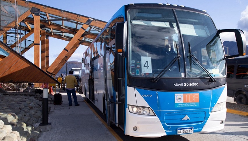 Los pasajeros sern recibidos por el Gobierno de la provincia y llevados en transportes especiales a sus hogares donde debern cumplir el aislamiento obligatorio correspondiente.