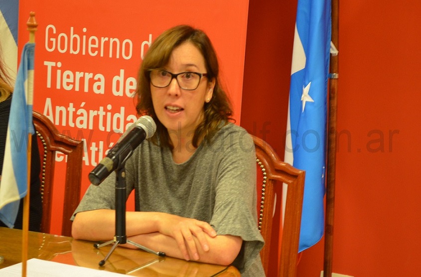 No habamos tenido casos en Ro Grande hasta hace tres semanas, entonces, tenemos que investigar por dnde ingres, lo que significa evaluar a cada caso confirmado y los contactos que tuvieron esas personas, dijo la Dra. Alejandra Aguilera.