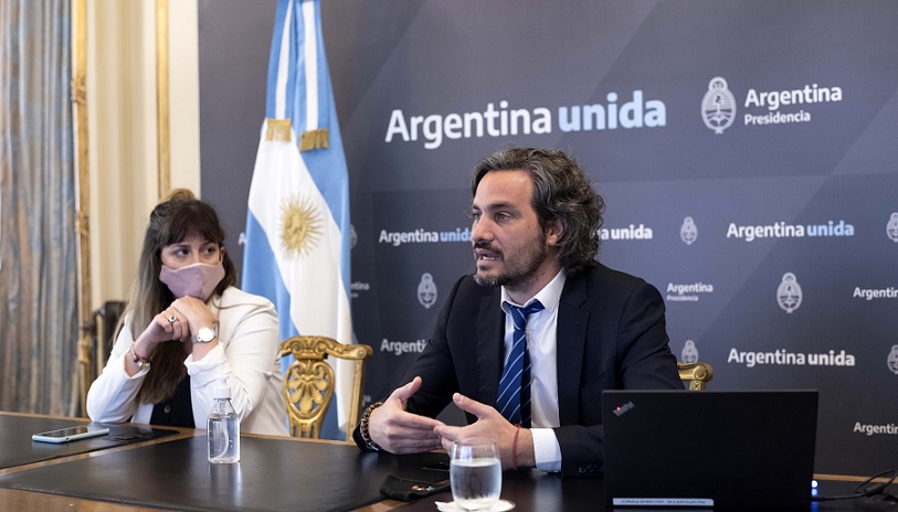 Nosotros trabajamos para cumplir con el cambio de prioridades que impulsamos, mirando a todo el pas, con polticas que resuelvan inequidades territoriales y humanas, remarc Santiago Cafiero.