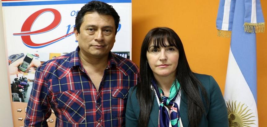 Gustavo Nez, de la Cooperativa Elctrica, y la Licenciada Karina Fernndez del Municipio de Ro Grande