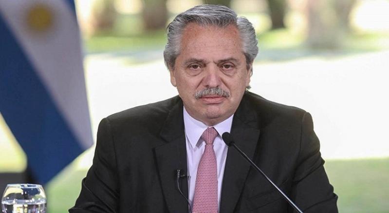 “Se está avanzando con todos los proveedores de vacunas y armando un plan de vacunación con el Comando Estratégico, en conjunto con todos los Gobernadores”, sostuvo Alberto Fernández.