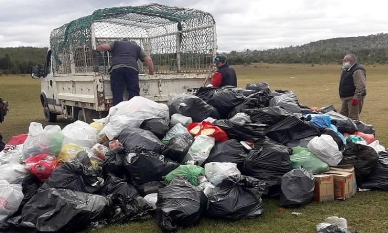 El sector fue afectado por fiestas clandestinas y distintas reuniones sociales las cuales dejaron como consecuencia un gran impacto ambiental en dicho sector.