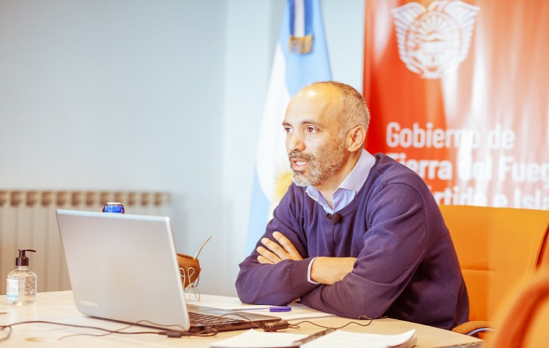 Los impuestos internos operan en este caso como una especie de proteccin para la produccin de Tierra del Fuego, sostuvo el Secretario de Industria de esa provincia, Juan Ignacio Garca.