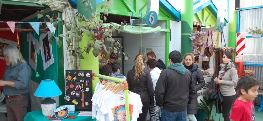 En el Paseo Canto del Viento de Ro Grande se desarroll la muestra de diseadores y artesanos 
