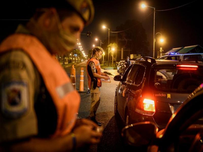 En relacin con el control ciudadano dentro de cada una de las localidades, se aclar que la responsabilidad recae sobre las autoridades de cada jurisdiccin. 