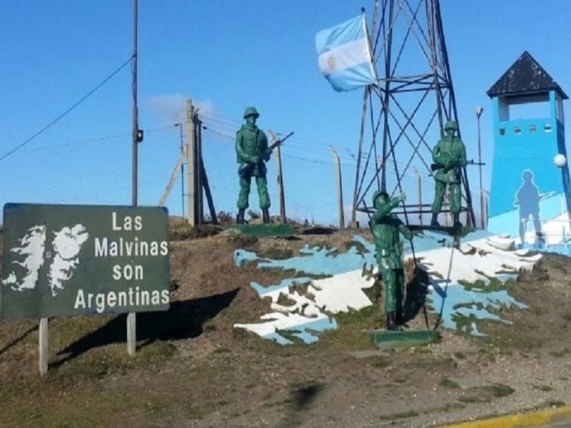 Lo dicho por Bullrich pone de manifiesto el pensamiento ideolgico que tiene Juntos por el Cambio respecto a la soberana y a nuestras Islas Malvinas, remarcaron desde la Corriente de Opinin y Formacin Poltica de Tierra del Fuego.