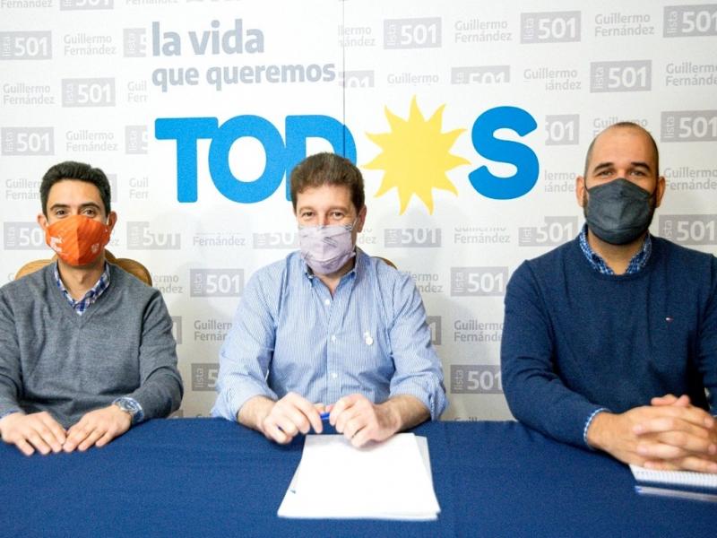 “Todos los que compartimos este espacio del campo popular, que es el Frente de Todos, estamos convencidos de que tenemos que defender este modelo de país que queremos”, resaltó Gustavo Melella. 