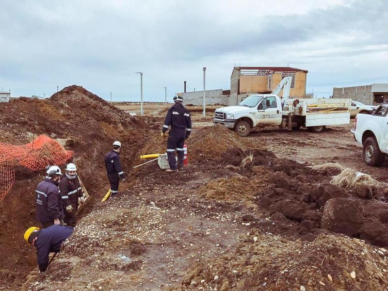 La titular de la cartera de Obras y Servicios Pblicos, asegur que se avanza con el plan de trabajos previstos para barrios del sector de la margen sur en Ro Grande y para la localidad  de Tolhuin.