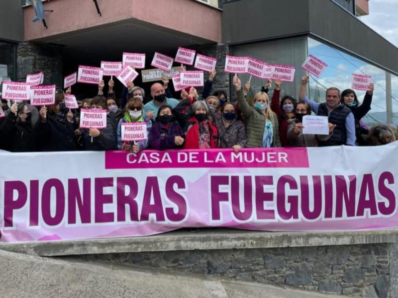 El Concejo Deliberante de Ushuaia tomó intervención en la ratificación del nombre de la Casa de la Mujer, tras una flagrante violación del Ejecutivo Municipal al artículo 125 de la Carta Orgánica Municipal. 