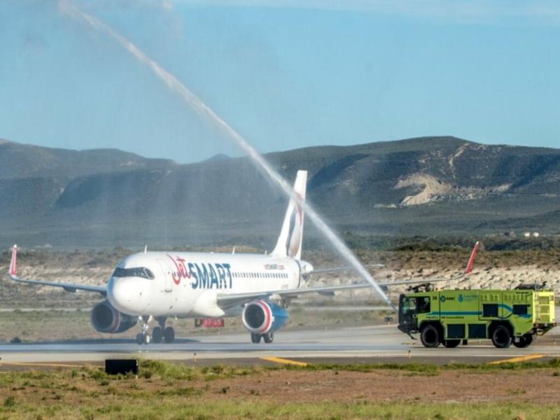 La aerolnea JetSMART realiz el anuncio y garantiz pasajes a precios promocionales para los dos primeros meses de operatividad de las nuevas frecuencias a Comodoro Rivadavia.