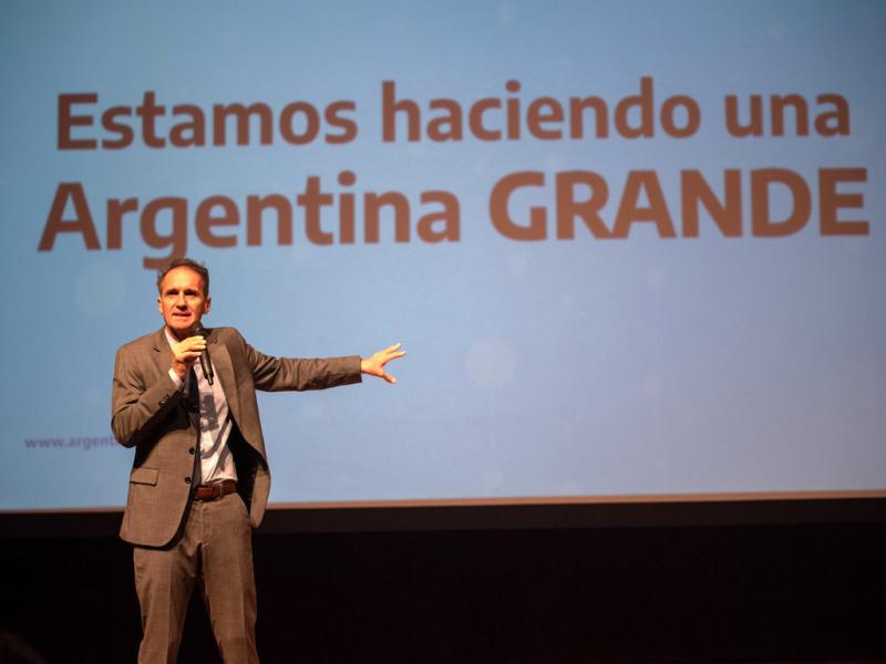 Argentina Grande tiene hoy un alcance federal con casi 5.000 obras pblicas y 979 proyectos distribuidos en las 23 provincias y CABA, que ya permitieron llegar a 1.501 gobiernos locales de los 2.311 totales.