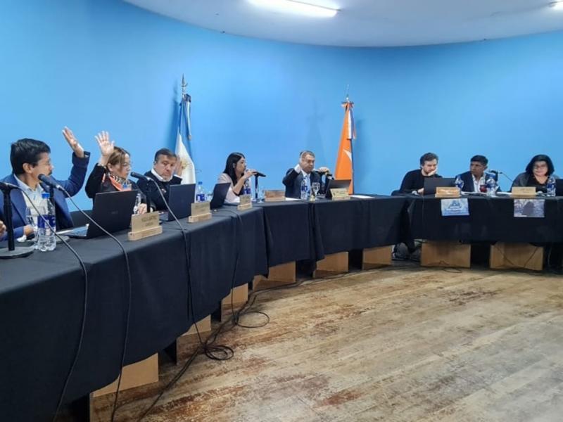 A travs de un proyecto de Interbloque, los Ediles repudiaron y rechazaron el proyecto de ley Rgimen para la eliminacin progresiva de la Promocin Industrial de Tierra del Fuego, ingresado en Diputados por el bloque de la Coalicin Cvica.