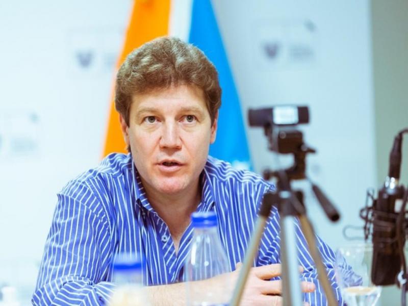“Mi sueldo real es de $482.199,81 el cual hace más de un año por Decreto provincial decidí congelar”, remarcó el Gobernador de Tierra del Fuego.