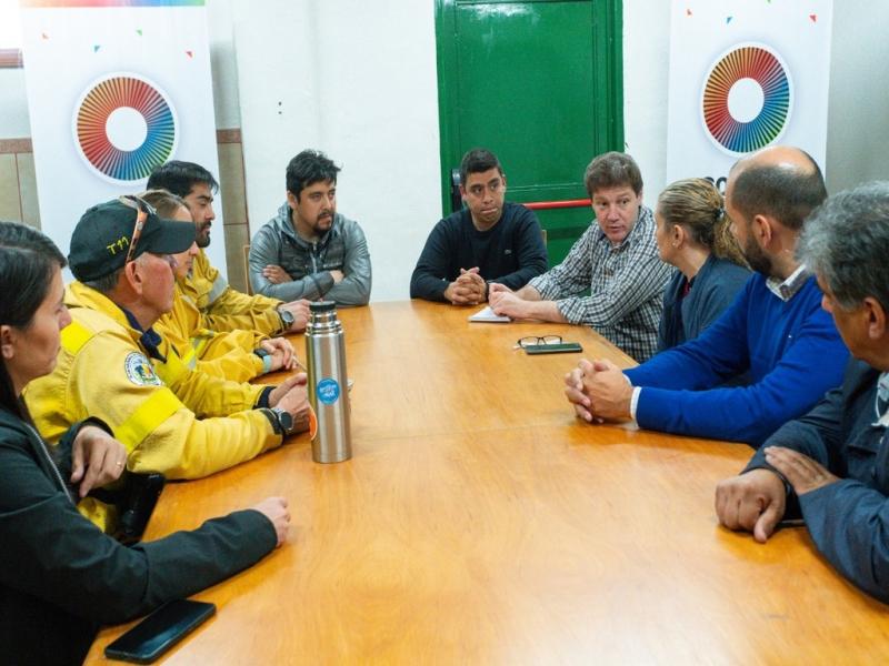 Nos explican los especialistas, que estamos en una etapa muy difcil y obliga a que deben estar, quienes tienen experiencia en esto, porque es muy peligroso, advirti el Jefe del Estado provincial.