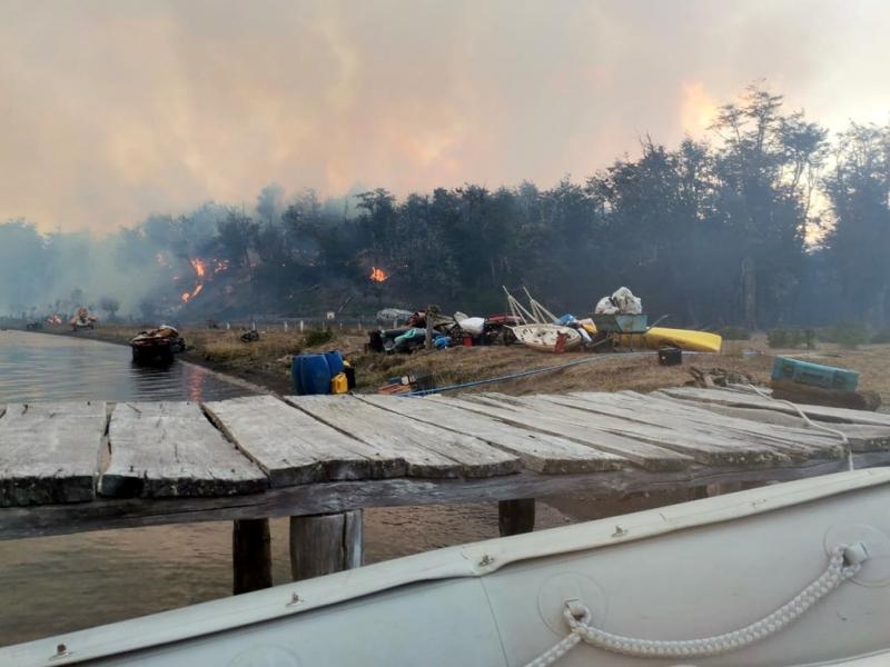 Para este jueves se espera viento en direcciones variables predominando del sur a la maana y del sudeste a la tarde con intensidad leve entre 10-20 km/h. Fotos: www.delfuegonoticias.com.ar.