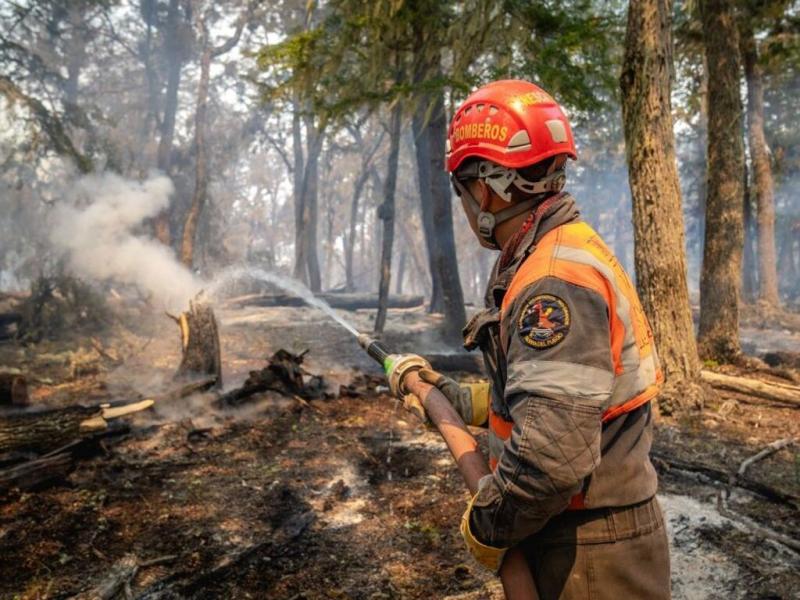 Se recuerda la importancia de liberar los caminos que se encuentran afectados a los servicios de emergencia y asistencia, y respetar las indicaciones dispuestas por las autoridades competentes a tal fin.