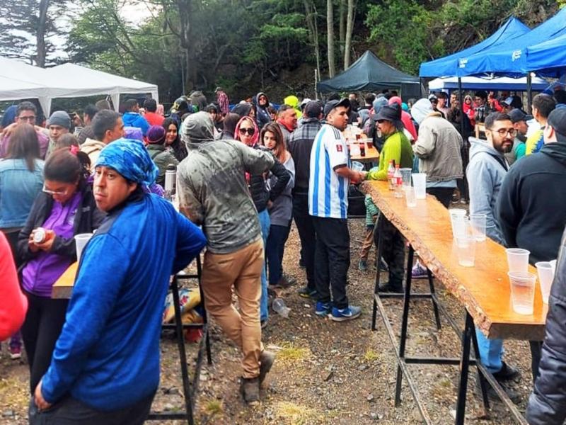 Hugo Peralta, organizador del evento, agradeció al Gobierno de la provincia, a los emprendedores, a los artistas, y a los vecinos de Río Grande, Tolhuin y Ushuaia y turistas que disfrutaron de este evento.
