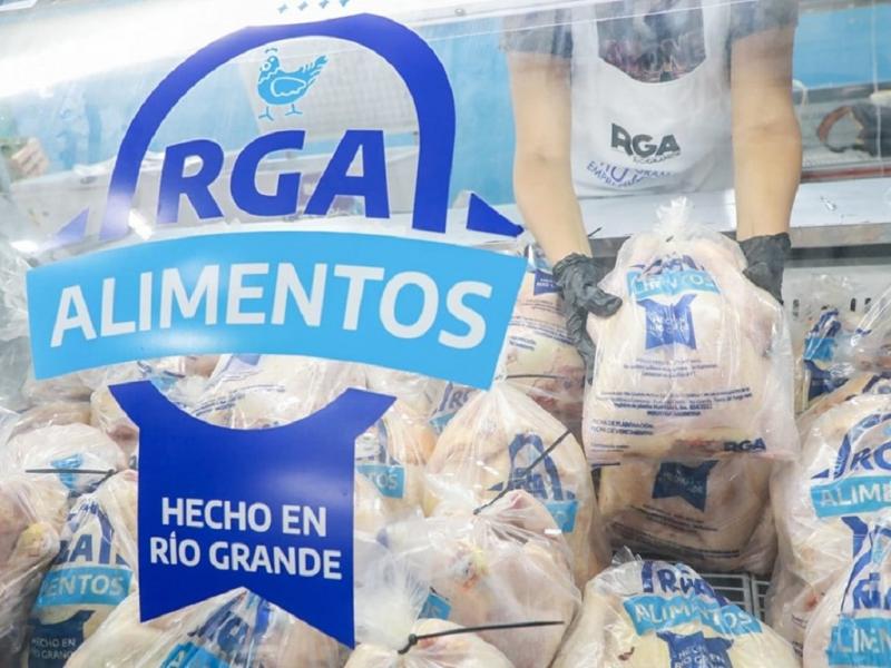 En tres aos, el Municipio pas de 300.000 a 1.4 millones de plantines entregados para la produccin, y a esto debemos sumarle un incremento del 28% en la faena de bovinos, de 47% en ovinos y 57% en porcinos, resalt Prez.