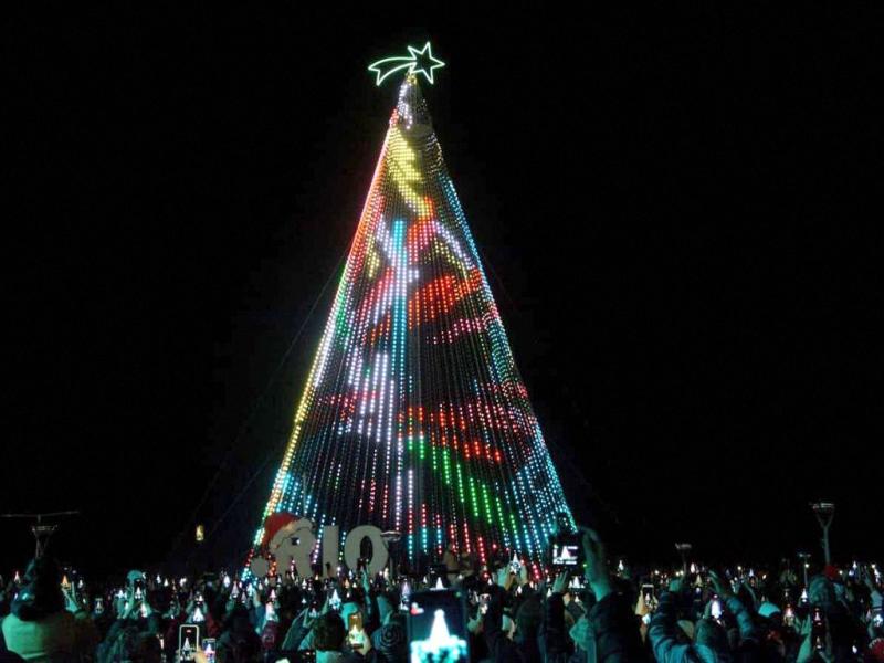 El Encendido del Arbolito es una gran fiesta popular que es parte de nuestra esencia e identidad como riograndenses, destac el Intendente Martn Prez.