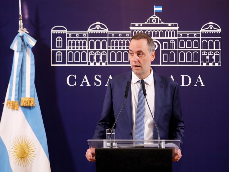 El principio de solucin a los problemas de la Argentina tiene un enfoque econmico y claramente la batalla va a estar dada en trminos de crecimiento de la economa, destac el Vocero Presidencial, Manuel Adorni.