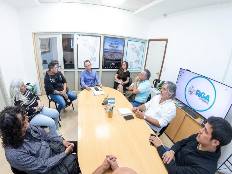 La puesta en funcionamiento de esta aplicacin apunta principalmente a velar por el cuidado de las y los vecinos de la ciudad y garantizar un servicio de transporte de calidad, destacaron desde el Municipio de Ro Grande.