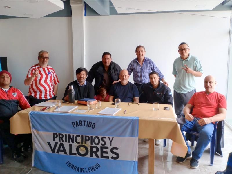 Integrantes del partido Principios y Valores, que tiene como referente nacional a Guillermo Moreno, expresaron su rechazo al DNU, al proyecto de Ley mnibus y confirmaron su participacin en la jornada del mircoles.