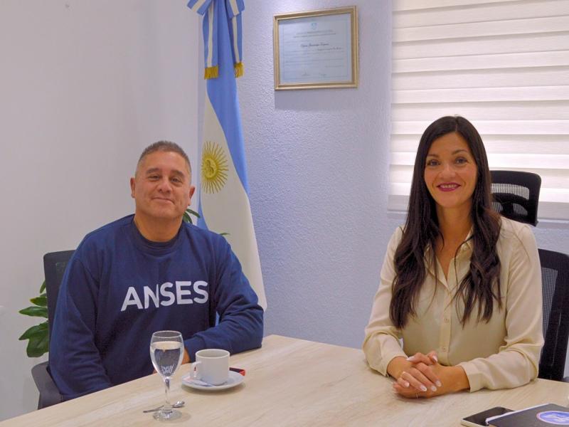 Guadalupe Zamora destac la visita del Jefe de ANSES dado que, es un trabajador de carrera que nos manifest una enorme predisposicin para poder trabajar en conjunto.