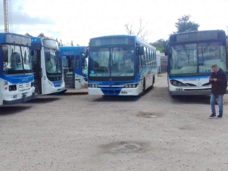 La medida Gobierno nacional fue una trompada para el transporte urbano de pasajeros. La empresa Expreso Colonia dej de prestar el servicio en San Martn de los Andes.