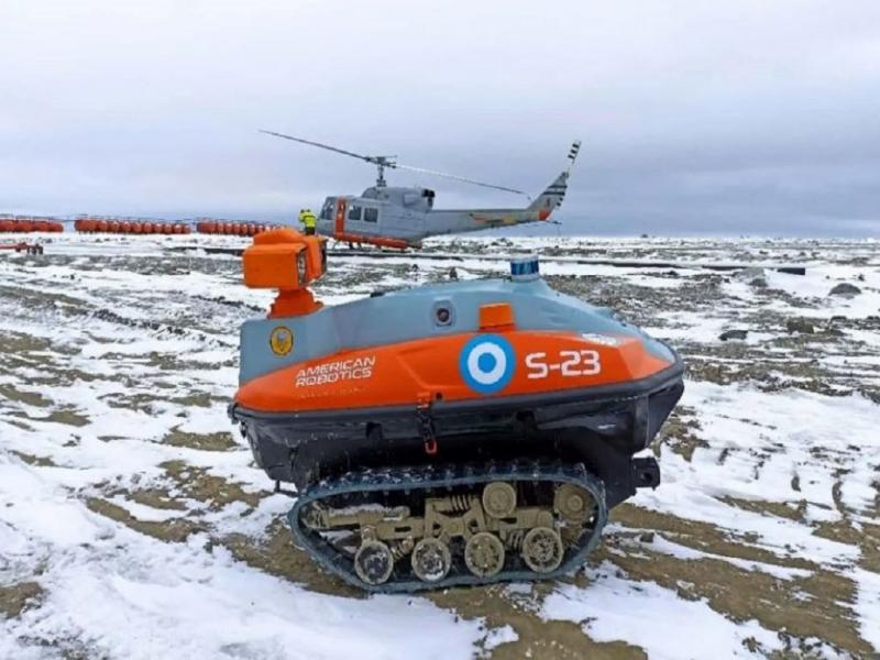 El robot argentino est equipado con sensores para: Detectar agujeros de nieve. Rastrear rutas seguras. Analizar condiciones meteorolgicas. Adems, se encuentra alineado con datos cientficos, y equipado con inteligencia artificial.