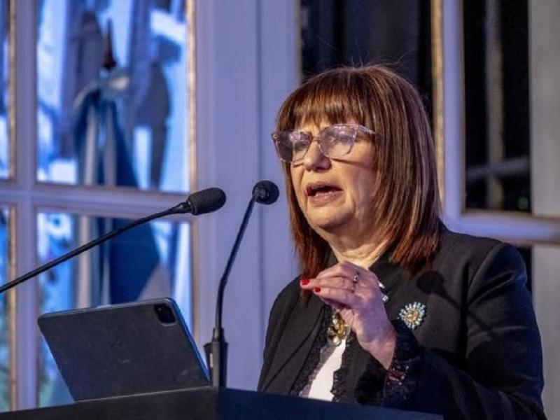 La OEA inform hace diez das que la Ministra de Seguridad de Argentina, Patricia Bullrich, ser oradora de un evento sobre delincuencia transnacional, que en Asuncin dicen que se organiz hace meses.
