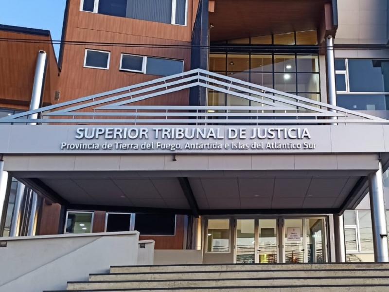 Se puede dilatar en el tiempo, pero creemos que vamos a llegar pronto a una resolucin definitiva de la cuestin, seal el Juez integrante del Superior Tribunal de Justicia de Tierra del Fuego, Gonzalo Sagastume.