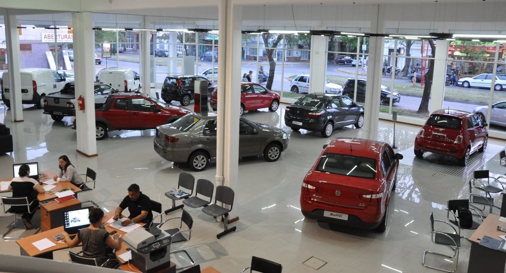 Luego de un largo perodo durante el cual los precios de los autos corrieron por debajo del ndice inflacionario y tambin de las mejoras salariales, los valores comenzaron a moverse. Y lo estn haciendo aceleradamente. 