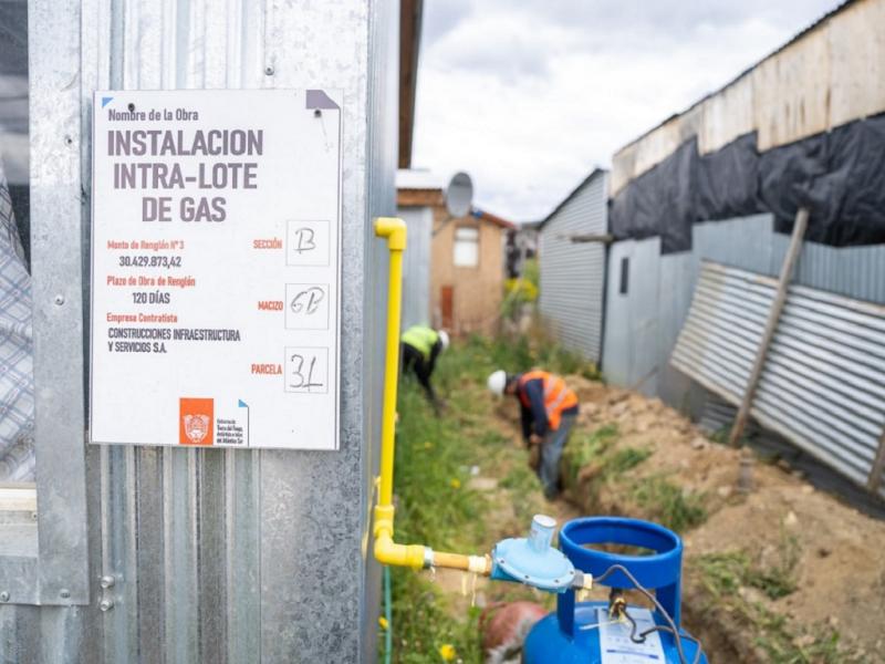 En septiembre, la provincia desembols $4.000 millones a proveedores como Sartini Gas y Gas Austral, evidenciando el compromiso continuo por mantener el subsidio en el contexto de la reciente liberalizacin de precios de las garrafas de gas.