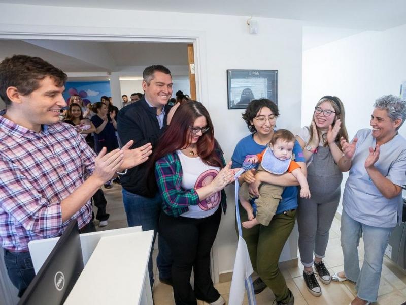 Cuando hablamos de Ro Grande para toda la vida es por el acompaamiento y el compromiso con las familias e infancias, el cual se extiende hasta nuestros adultos mayores, resalto Martin Prez.